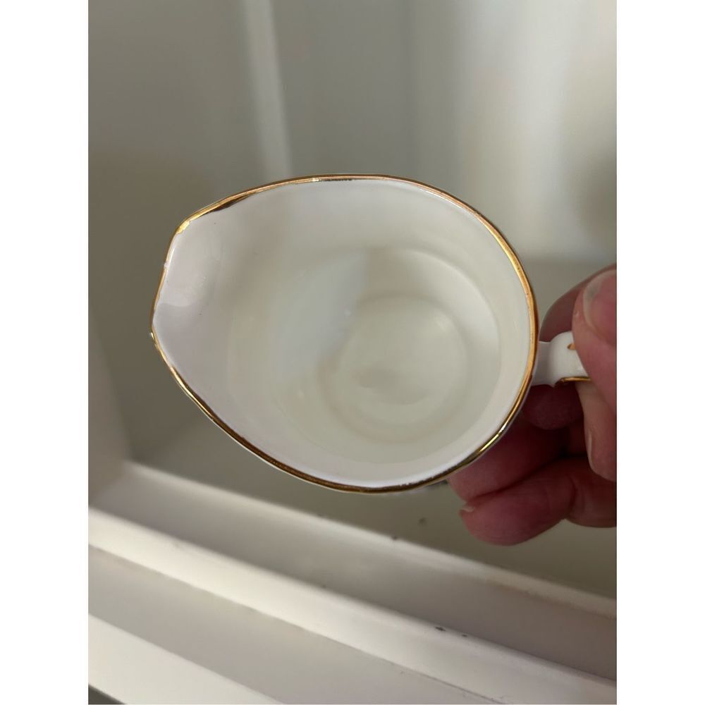 Sweet Rose Bone China Pitcher/Creamer - Picture 5 of 6